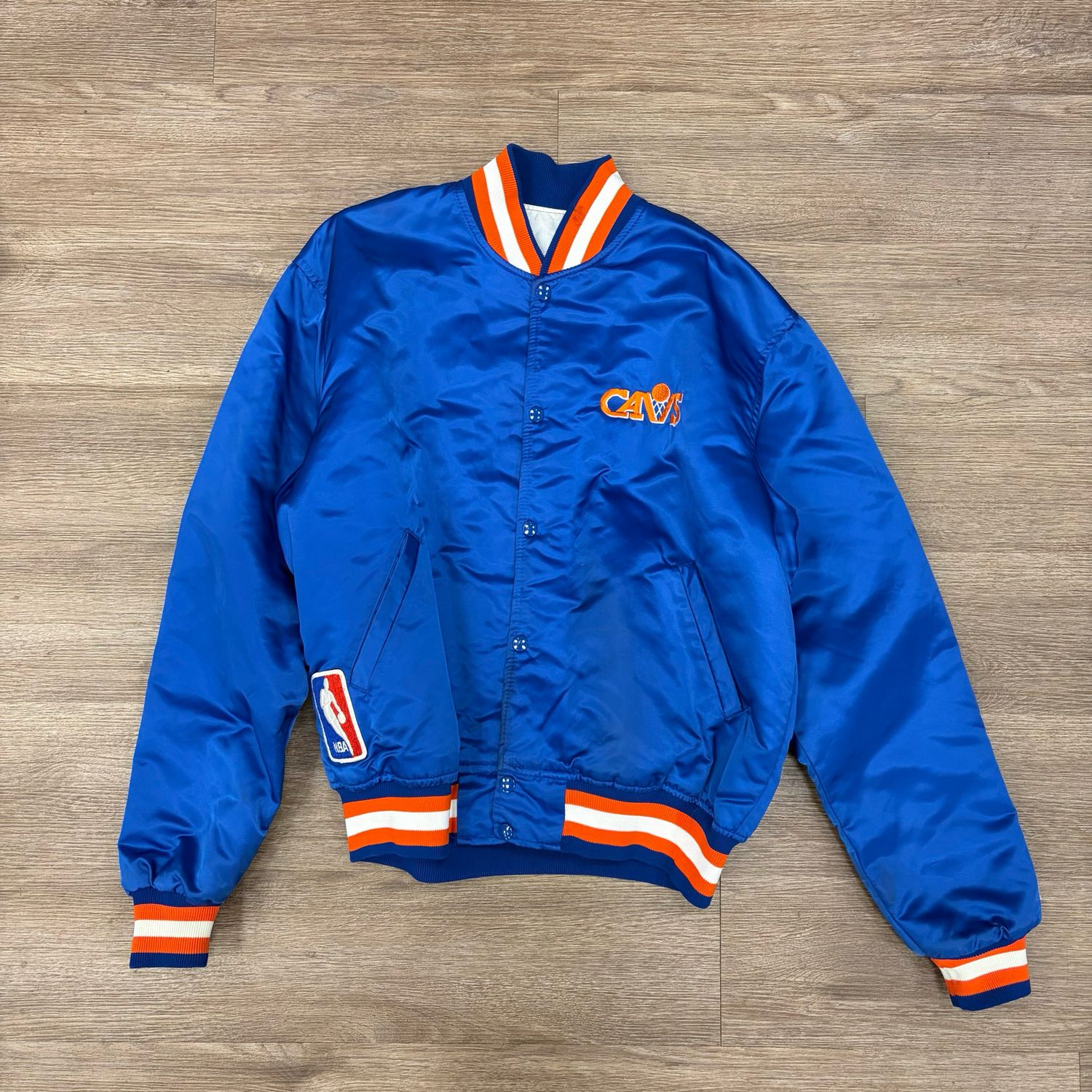 VINTAGE CAVS BLUE BOMBER JACKET SIZE XL