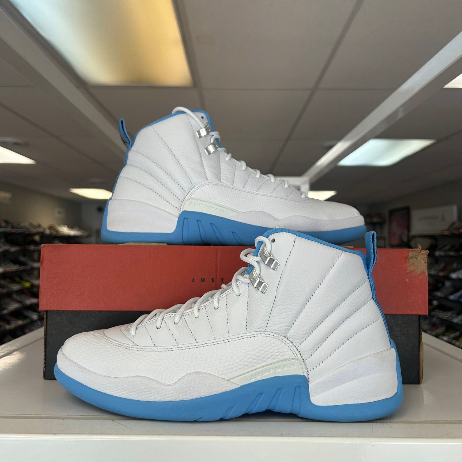 PO AIR JORDAN 12 RETRO MELO (2025) SIZE 9