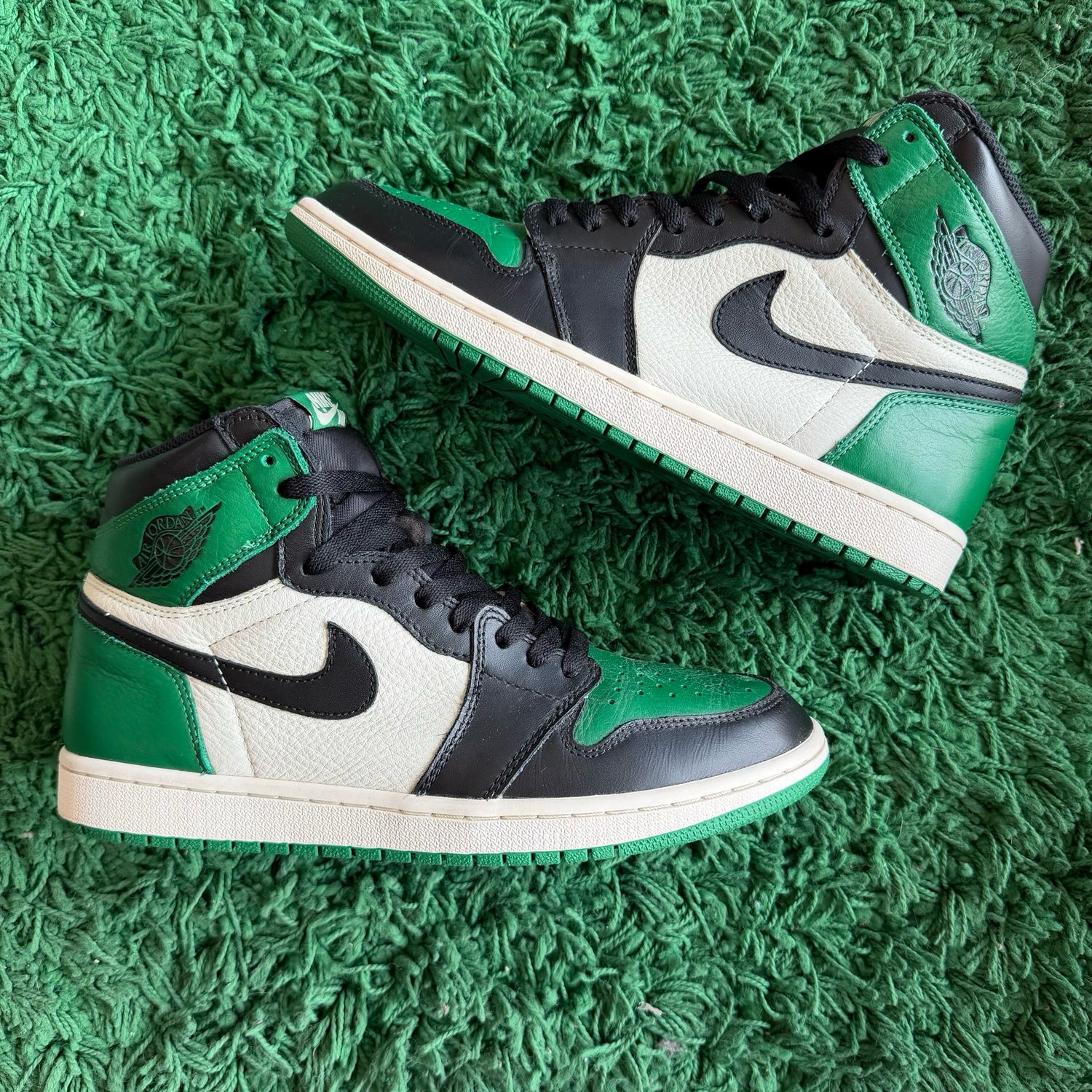 PO NB AIR JORDAN 1 HIGH PINE GREEN OG SIZE 10.5