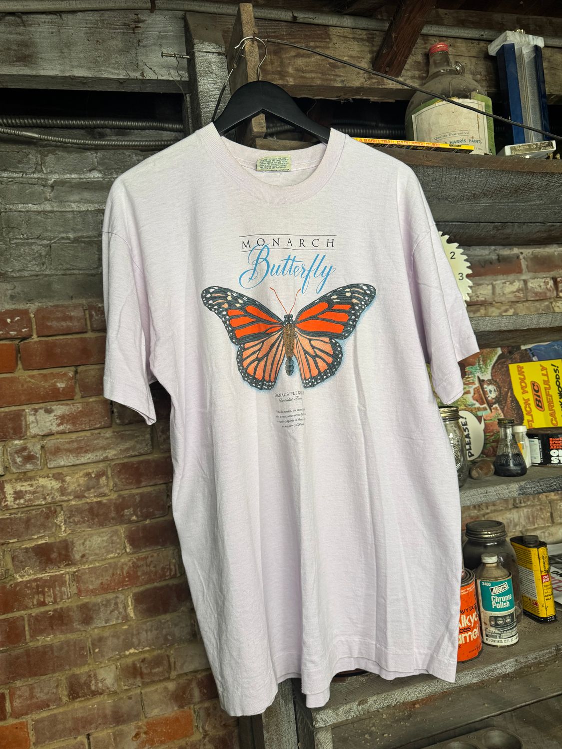 Vintage 1993 Monarch Butterfly Tee Size XL (22x30)