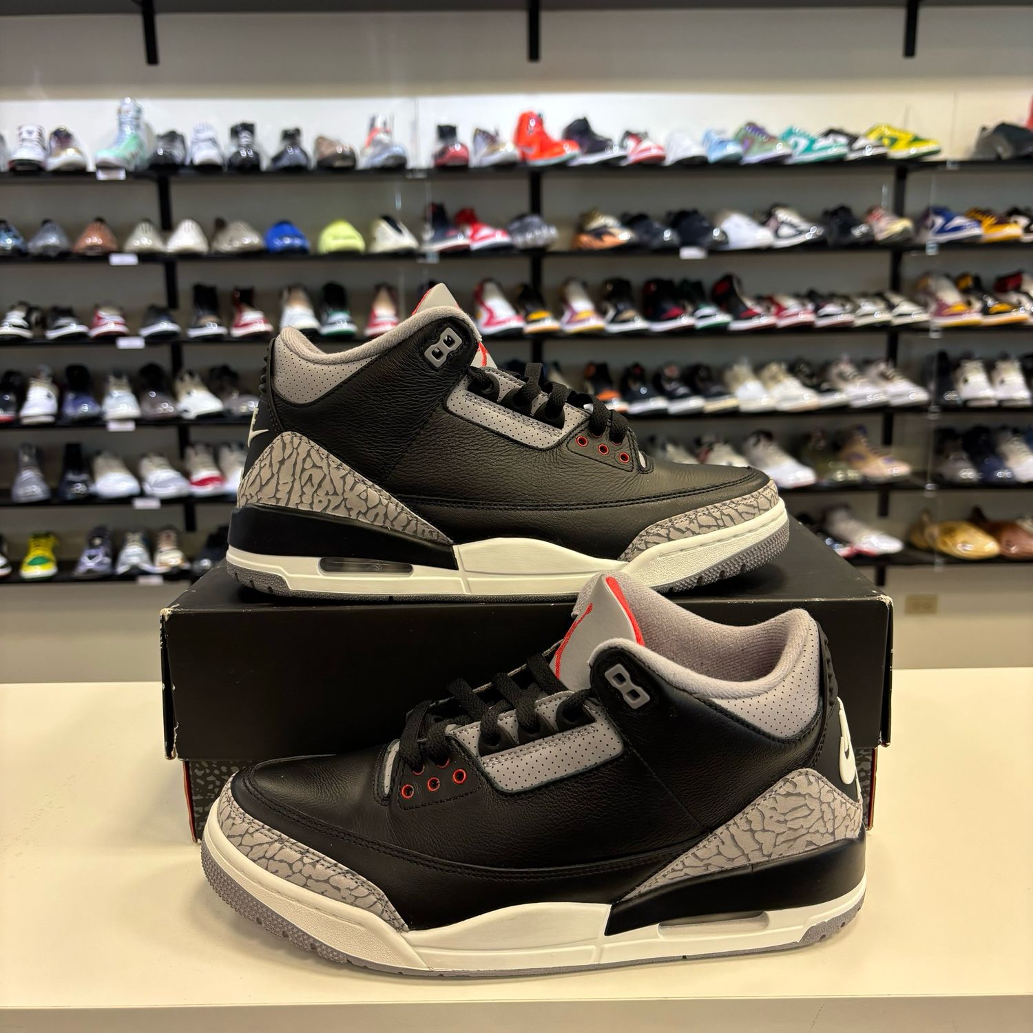 PO2 AIR JORDAN 3 RETRO OG BLACK CEMENT (2024) SIZE 9.5