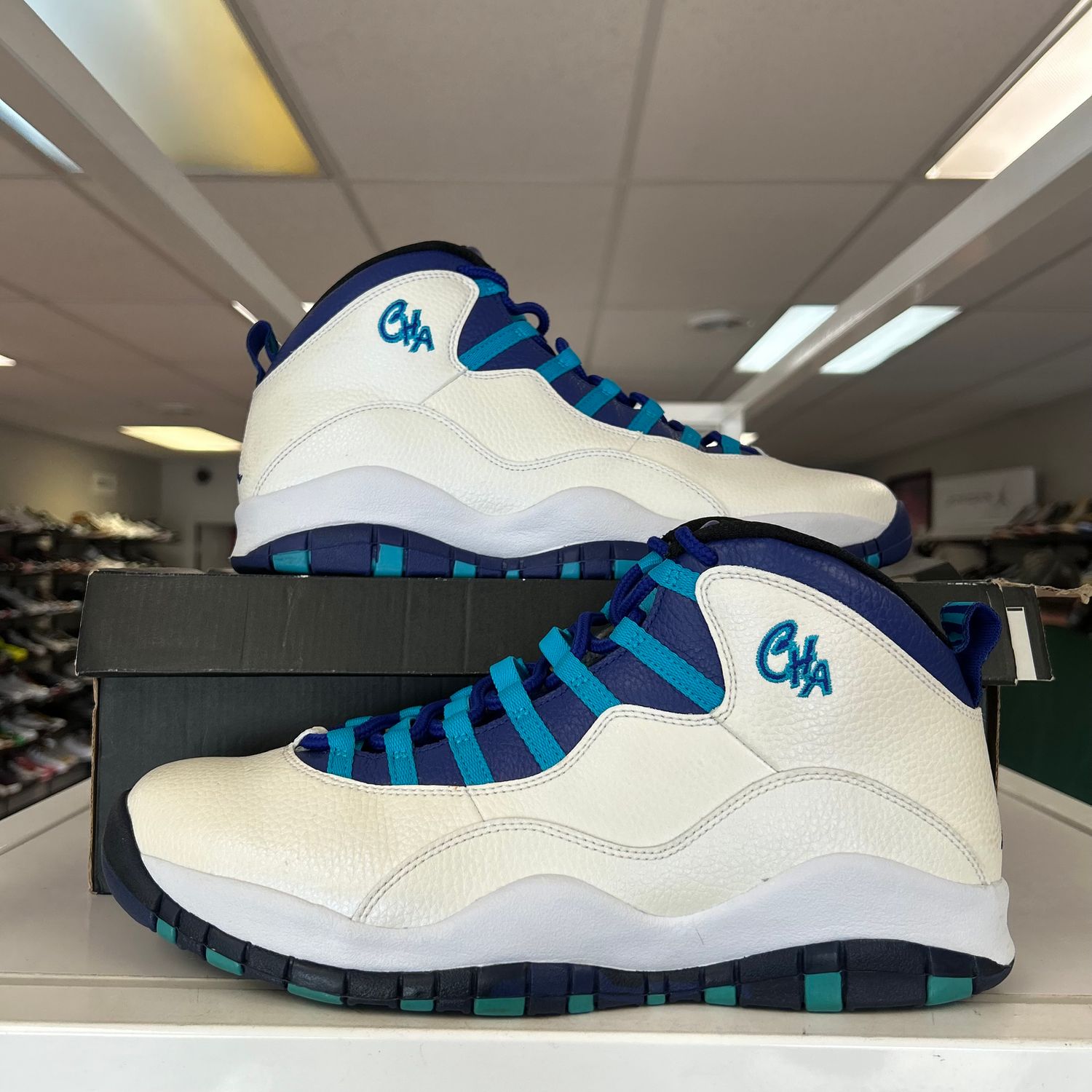 PO AIR JORDAN 10 RETRO CHARLOTTE (2016) SIZE 12