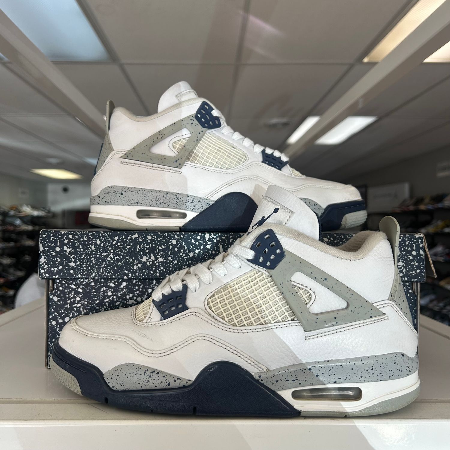 PO2 AIR JORDAN 4 MIDNIGHT NAVY SIZE 8