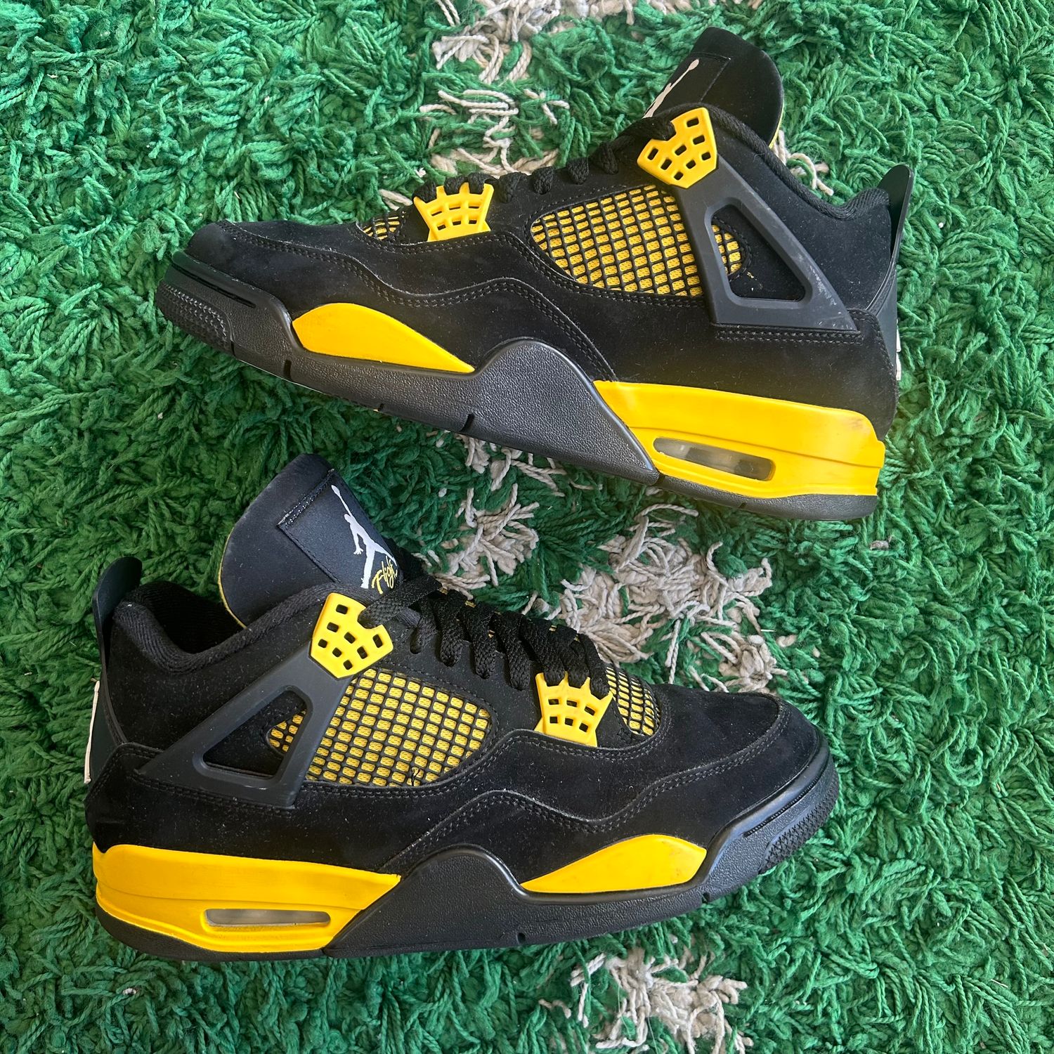 PO2NB AIR JORDAN 4 THUNDER SIZE 9