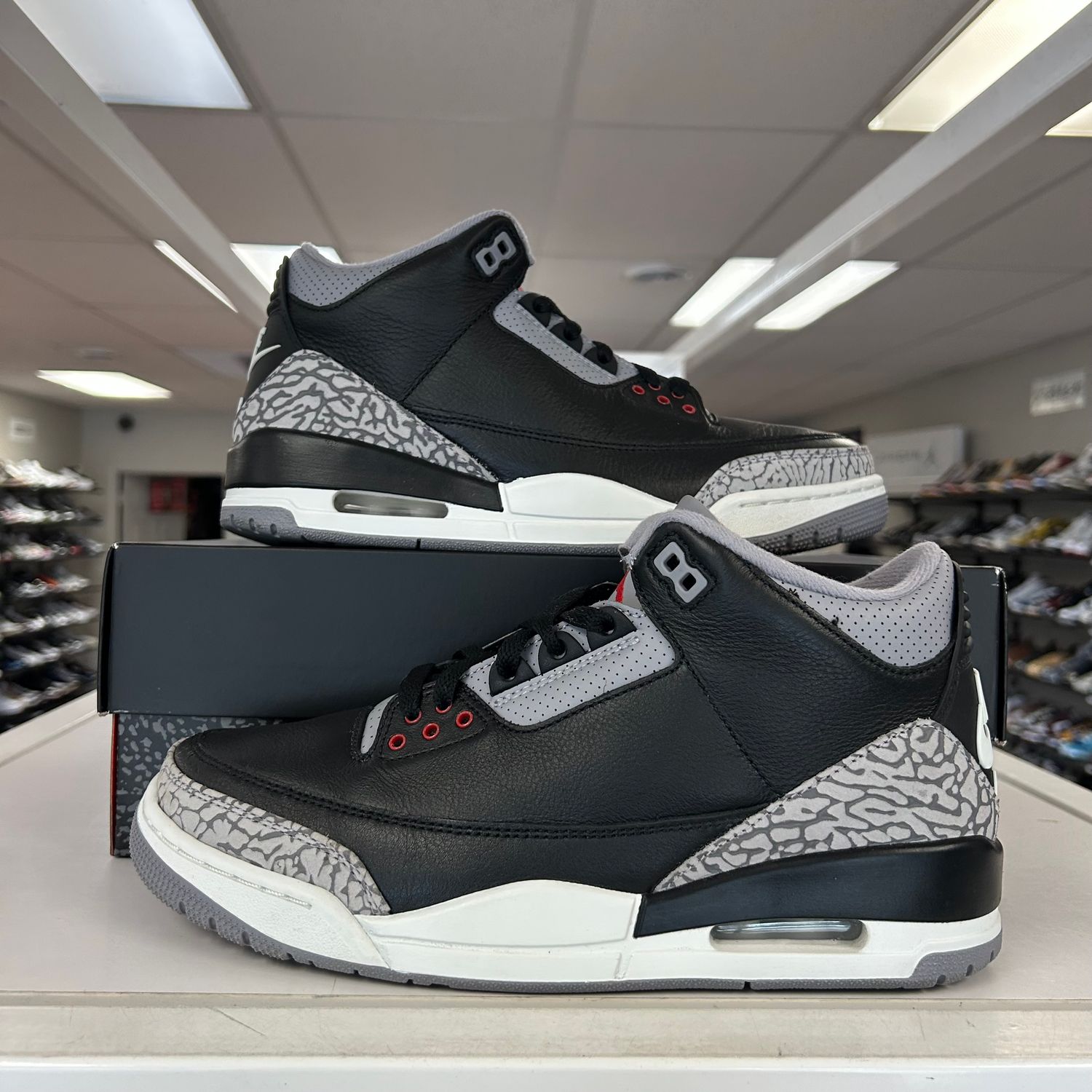 PO4 AIR JORDAN 3 BLACK CEMENT (2024) SIZE 9