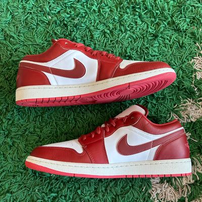NEW NB AIR JORDAN 1 LOW DUNE RED SIZE 13