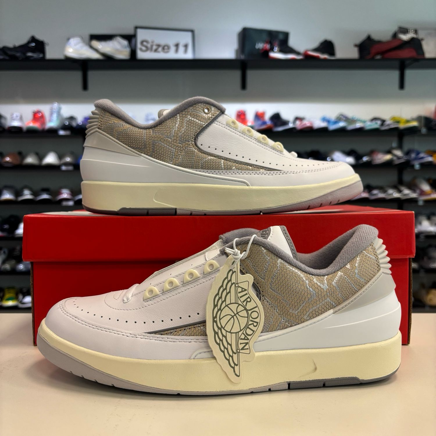 NEW (NO BOX) AIR JORDAN 2 RETRO LOW PYTHON SIZE 11