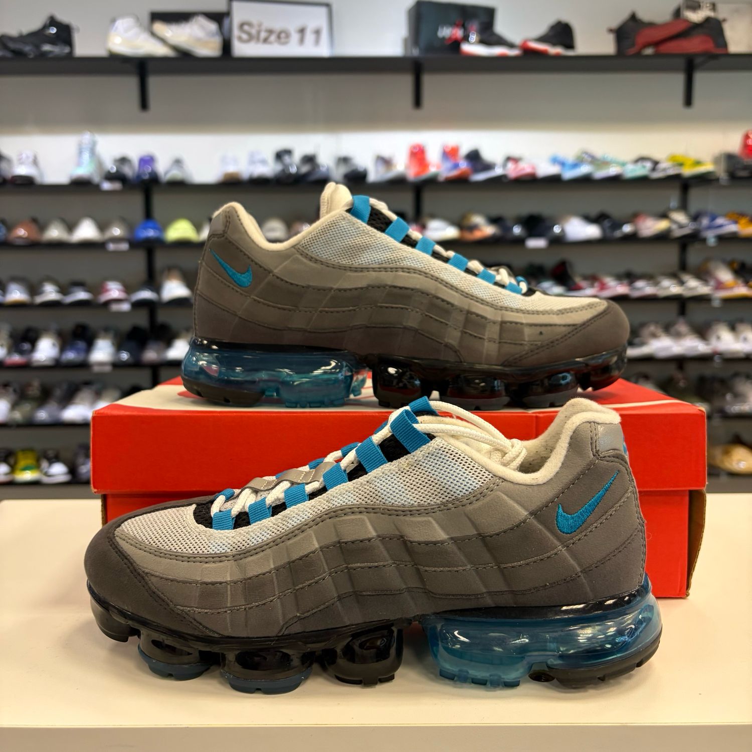 PO NIKE AIR VAPORMAX 95 NEO TURQUOISE SIZE 8