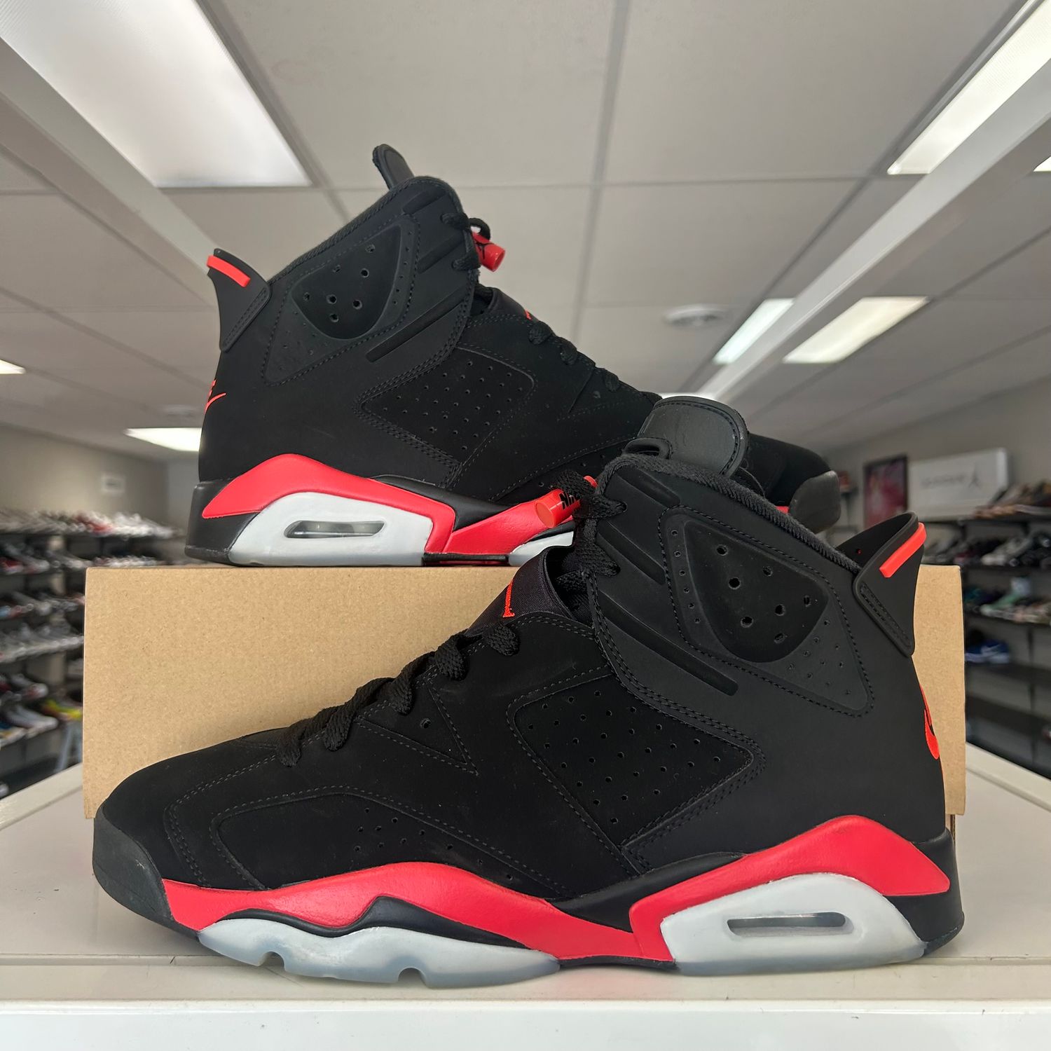 AIR JORDAN 6 RETRO INFRARED SALESMAN SIZE 12