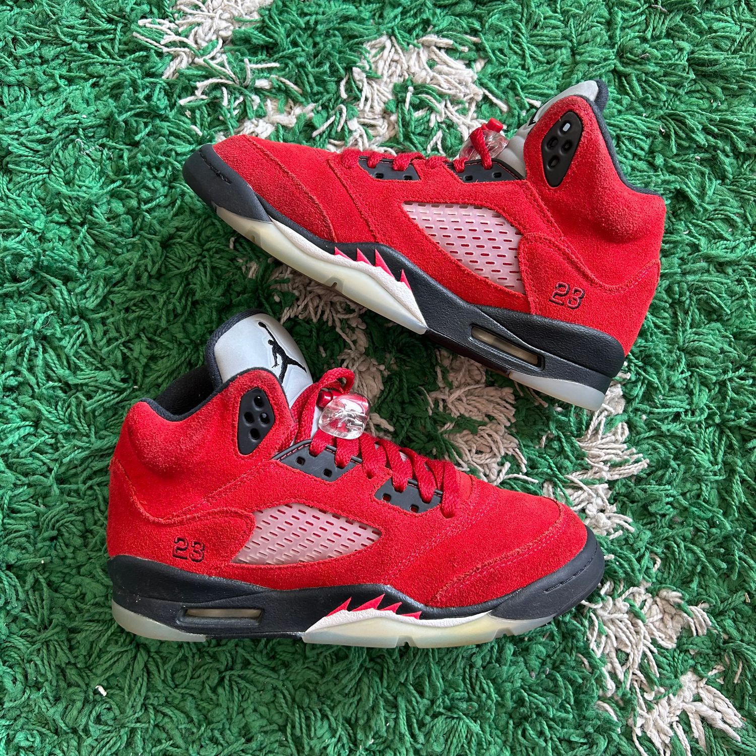 PO NB AIR JORDAN 5 RAGING BULL SX SIZE 5Y
