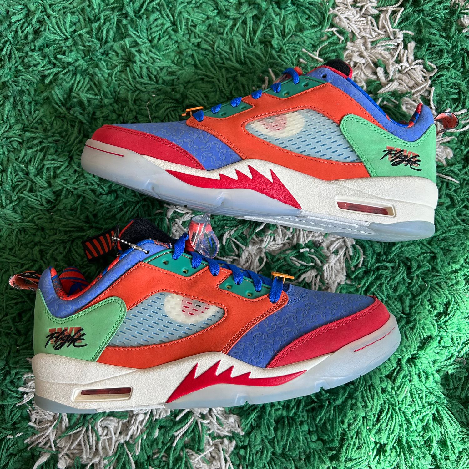 PO NB AIR JORDAN 5 LOW DOERNBECHER MICHAEL SX SIZE 9