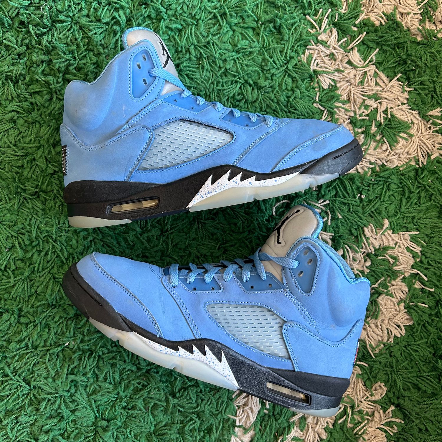 PO NB2 AIR JORDAN 5 UNC SX SIZE 10.5
