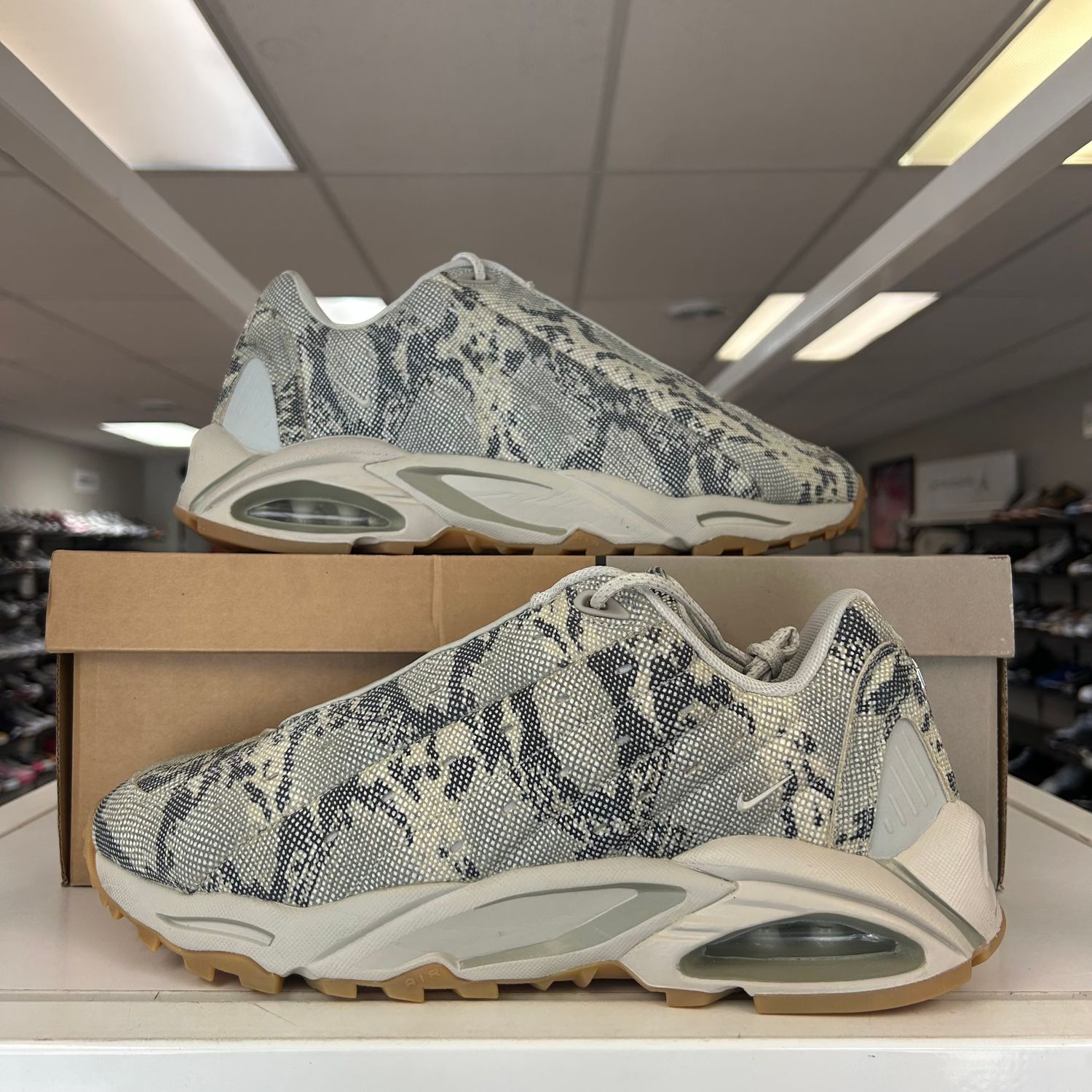 PO NIKE HOT STEP AIR TERRA DRAKE NOCTA SNAKESKIN SX SIZE 13