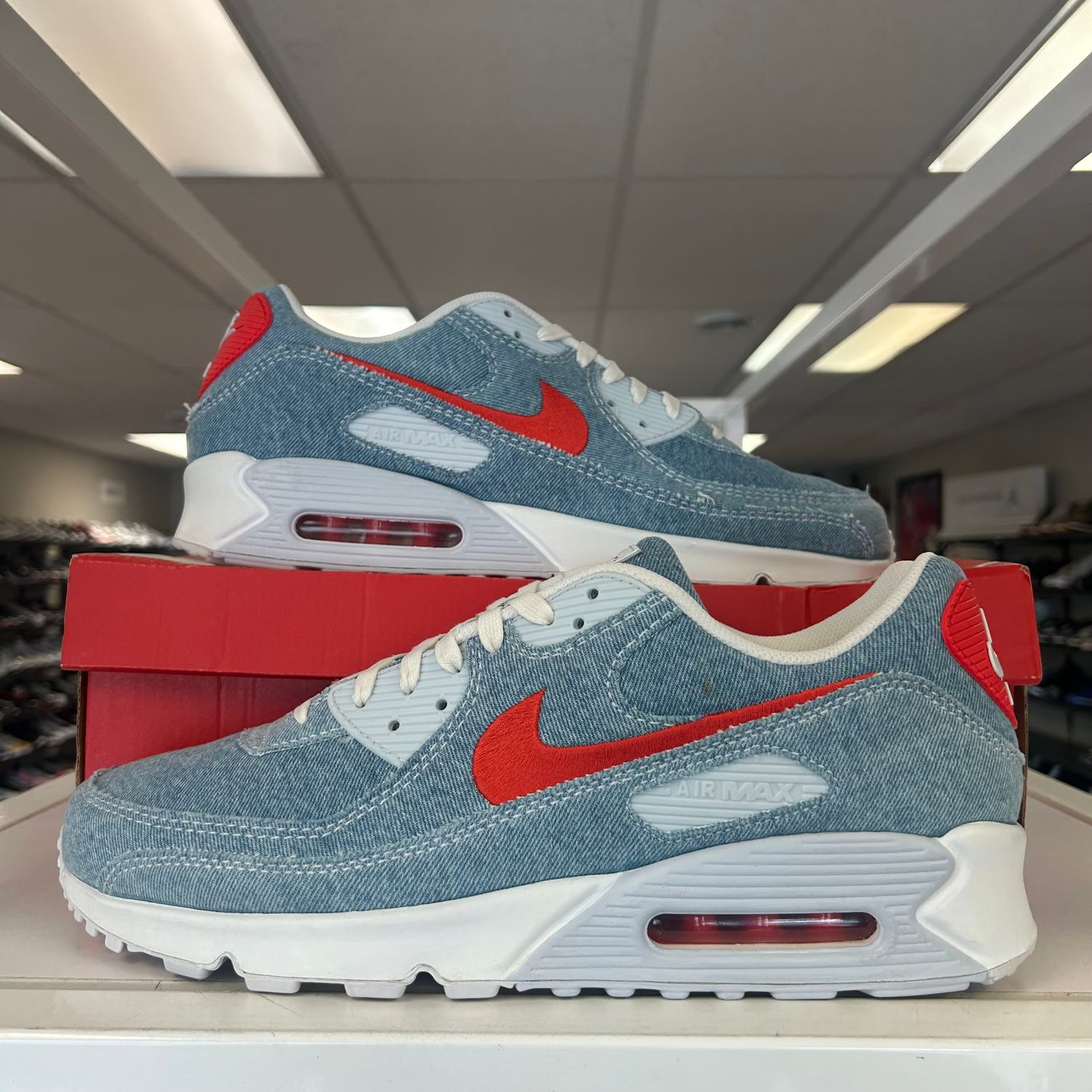 PO NIKE AIR MAX 90 DENIM LIGHT WASH SX SIZE 14