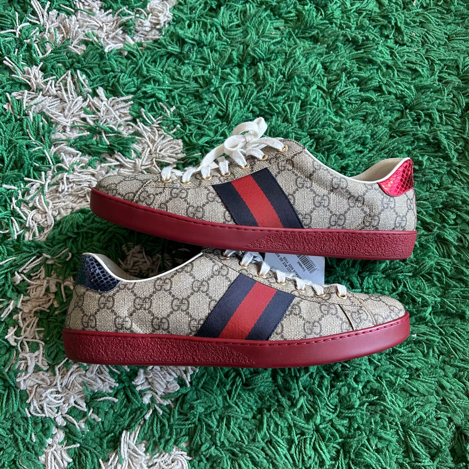PO NB GUCCI ACE GG SUPREME SNEAKER SX SIZE 11US