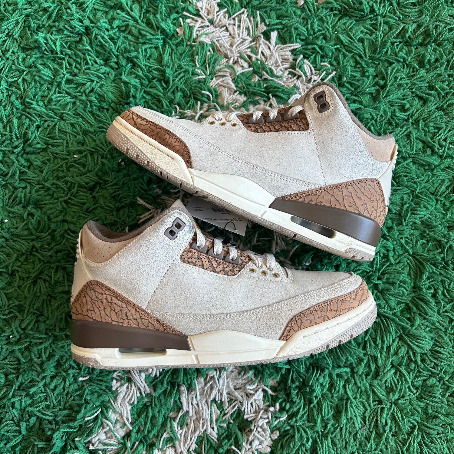 PO NB AIR JORDAN 3 PALOMINO SX SIZE 8