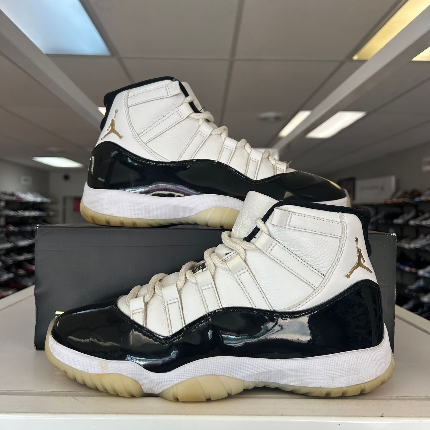 PO3 AIR JORDAN 11 DMP GRATITUDE (2023) SX SIZE 8