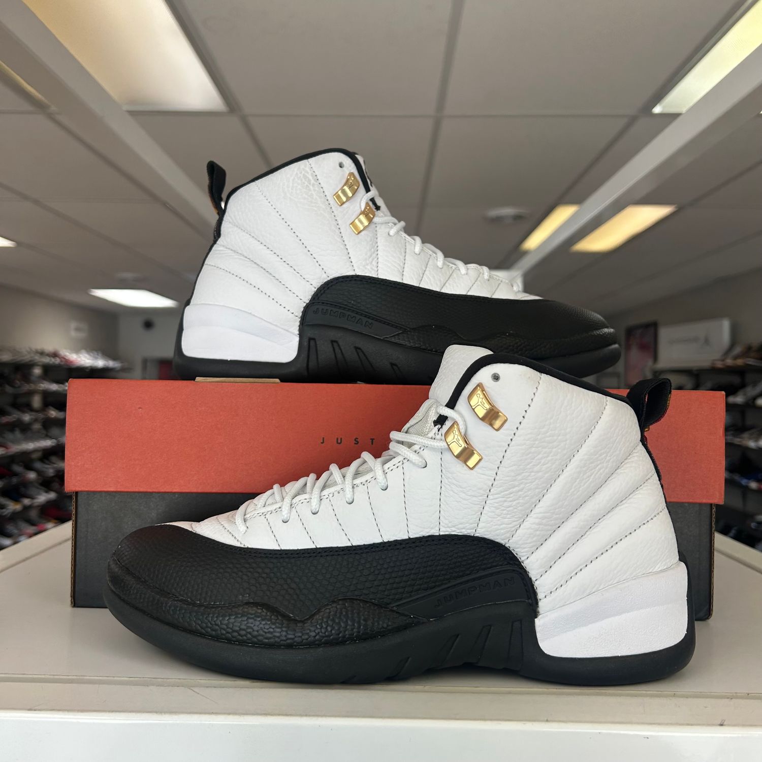 PO2 AIR JORDAN 12 RETRO TAXI (2025) SX SIZE 9