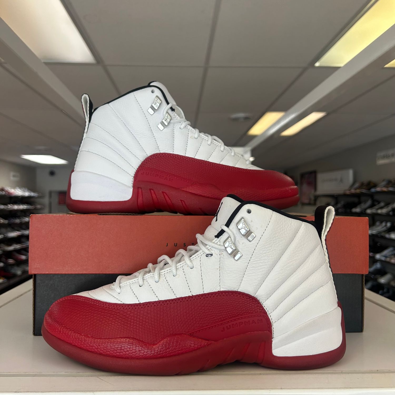 PO2 AIR JORDAN 12 CHERRY (2023) SX SIZE 8.5