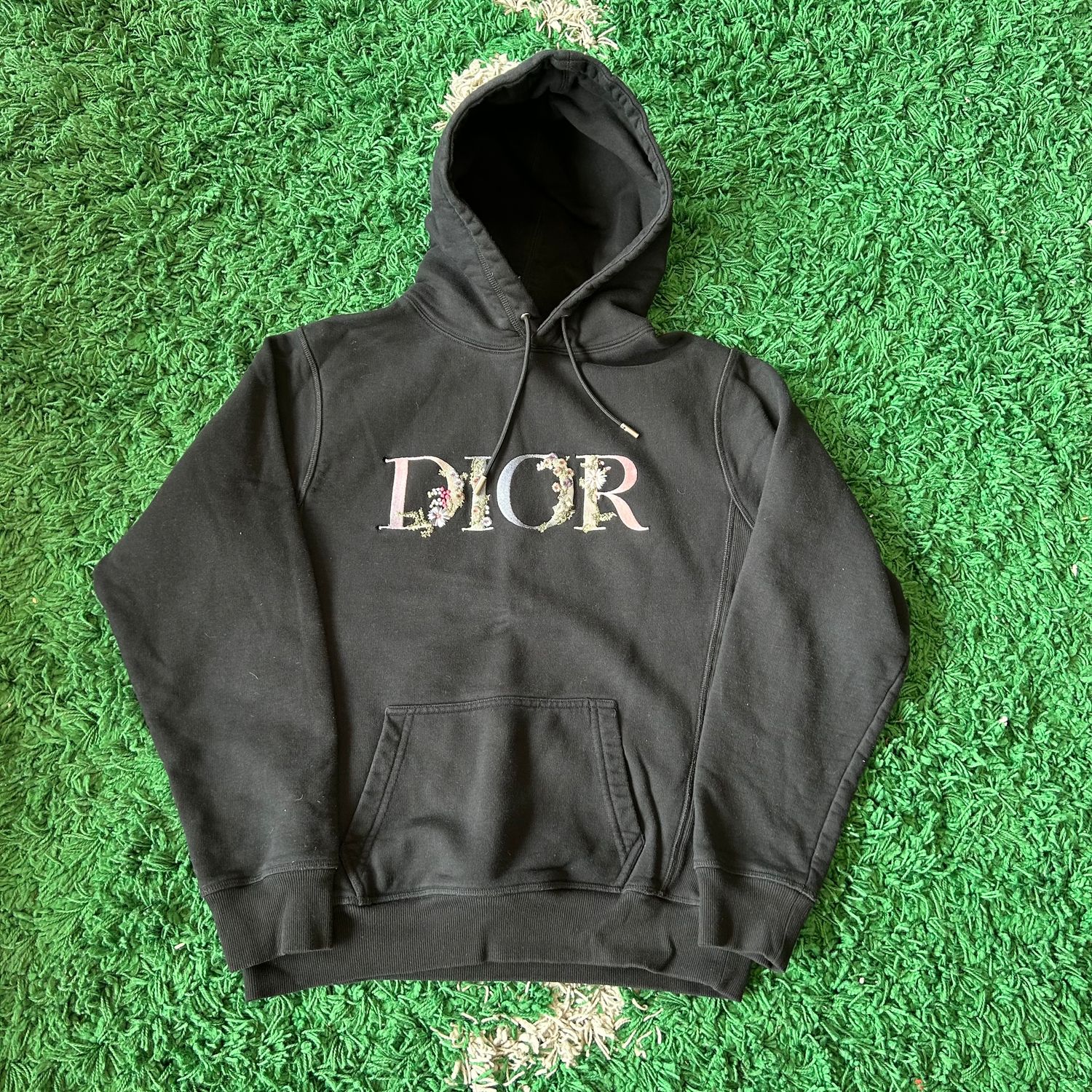 PO DIOR FLORAL EMBROIDERED HOODIE (WITH DISTRESSING) BLACK SIZE S