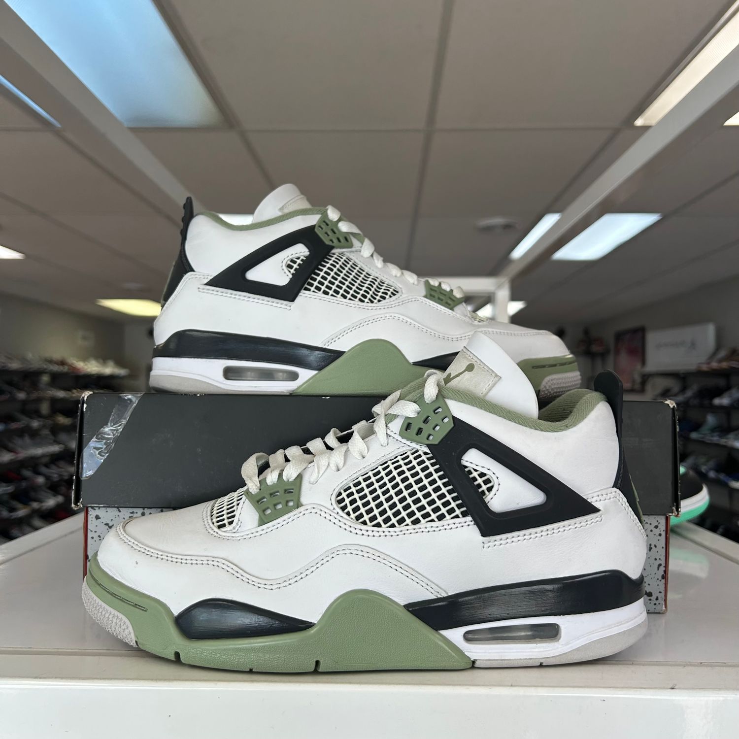 PO AIR JORDAN 4 SEAFOAM SX SIZE 10W/8.5M