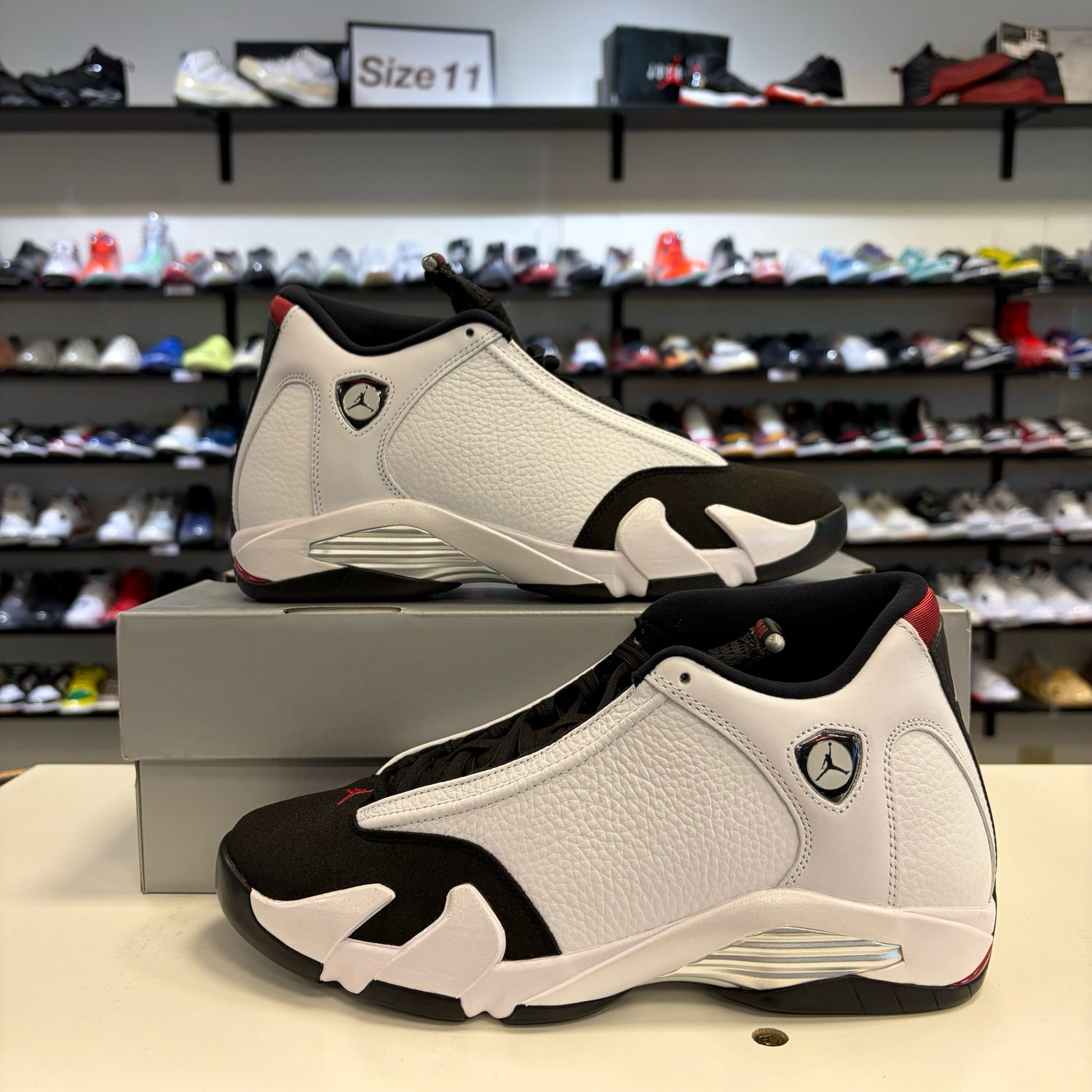 PO JORDAN 14 RETRO BLACK TOE (2024) SIZE 10