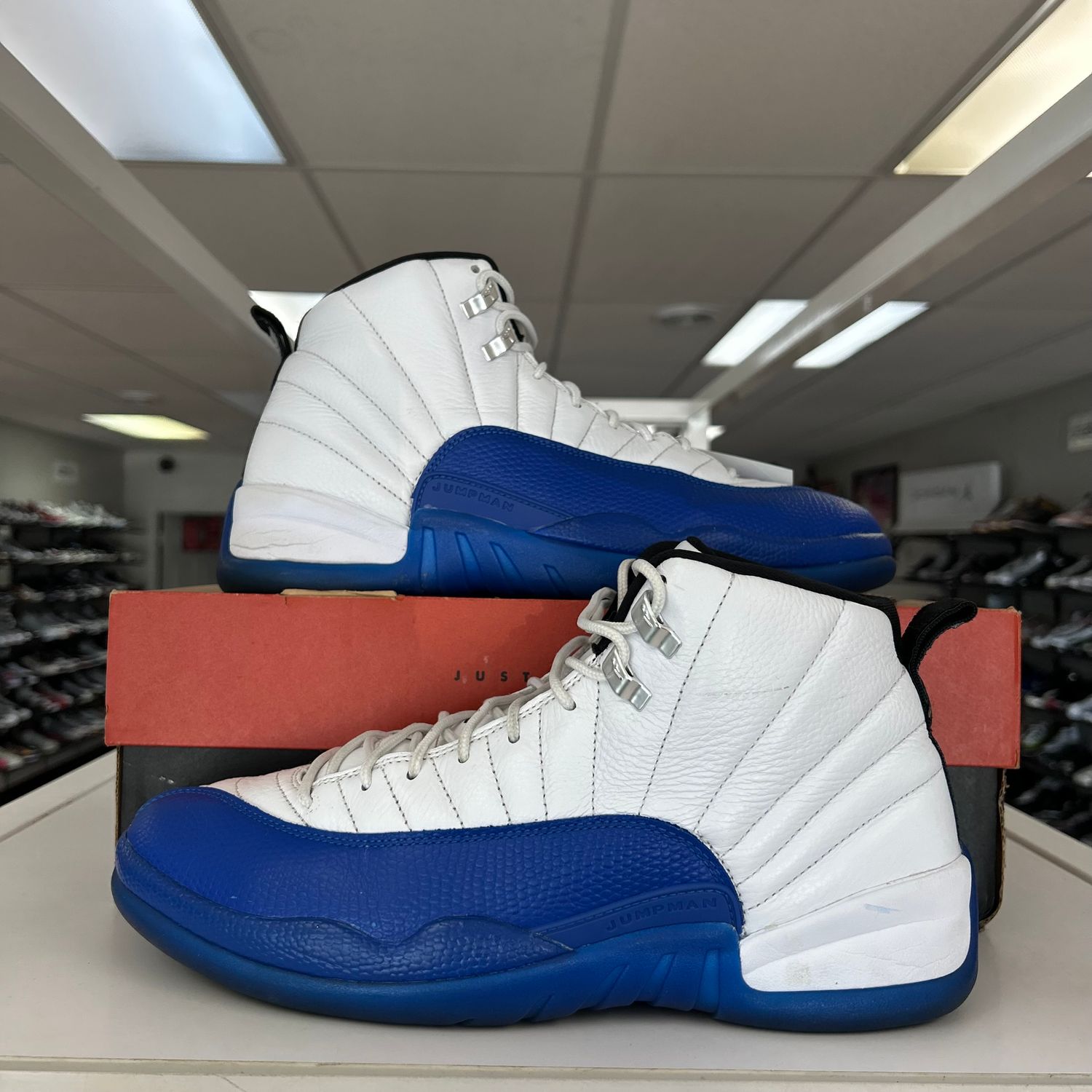 PO RB AIR JORDAN 12 BLUEBERRY SX SIZE 11.5