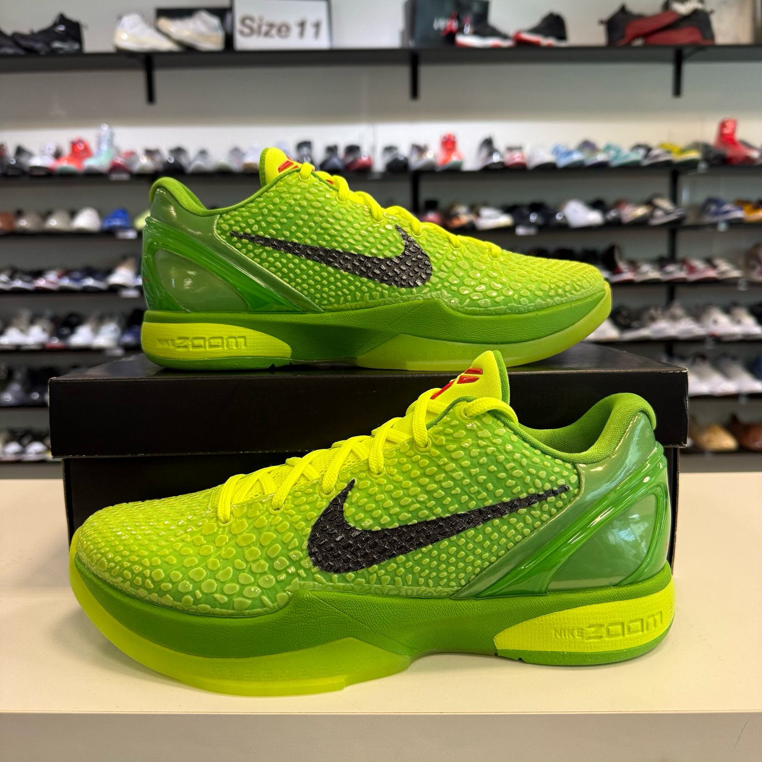 NEW NIKE KOBE 6 PROTRO GRINCH (2020)