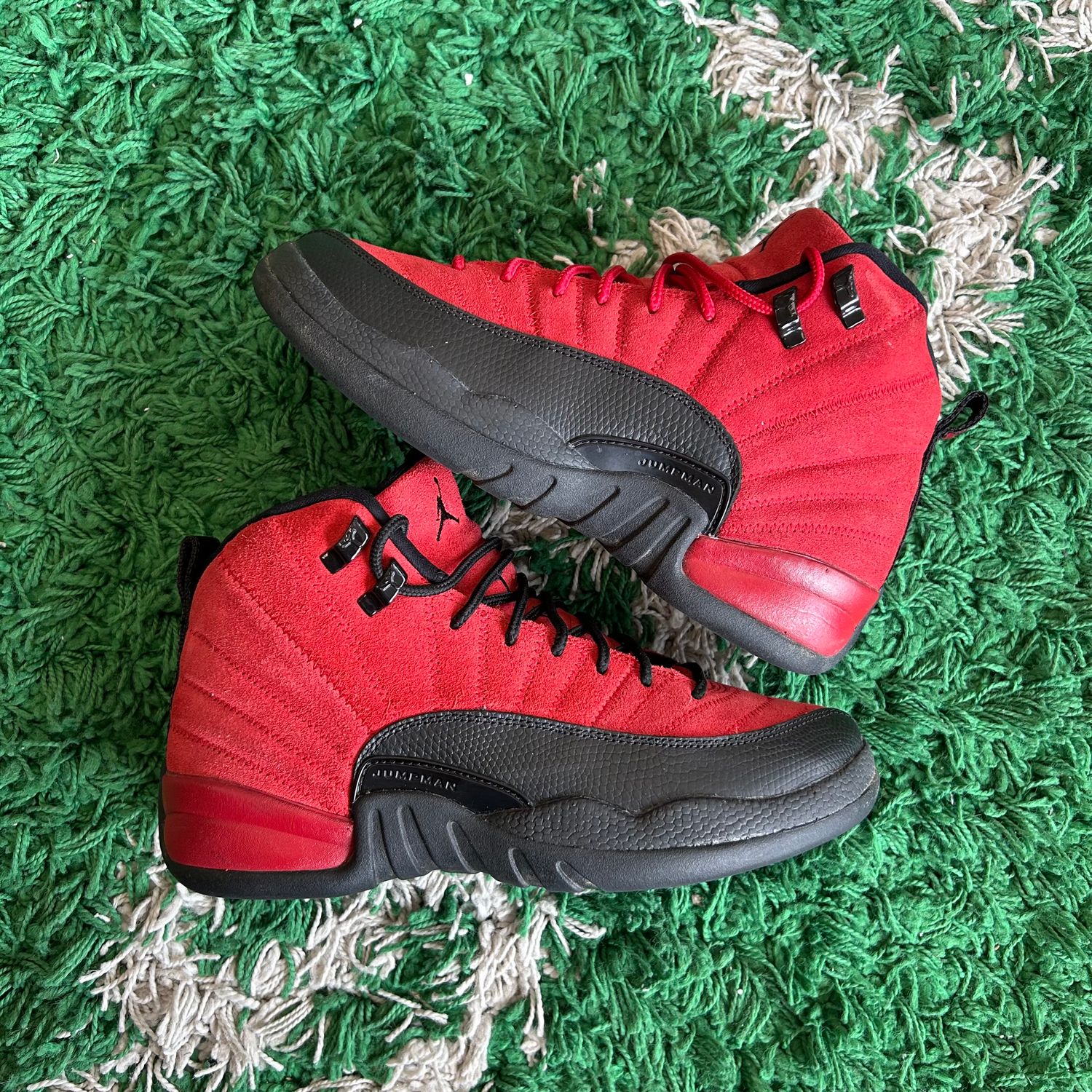 PO NB AIR JORDAN 12 REVERSE FLU GAME SIZE 7Y/8.5W