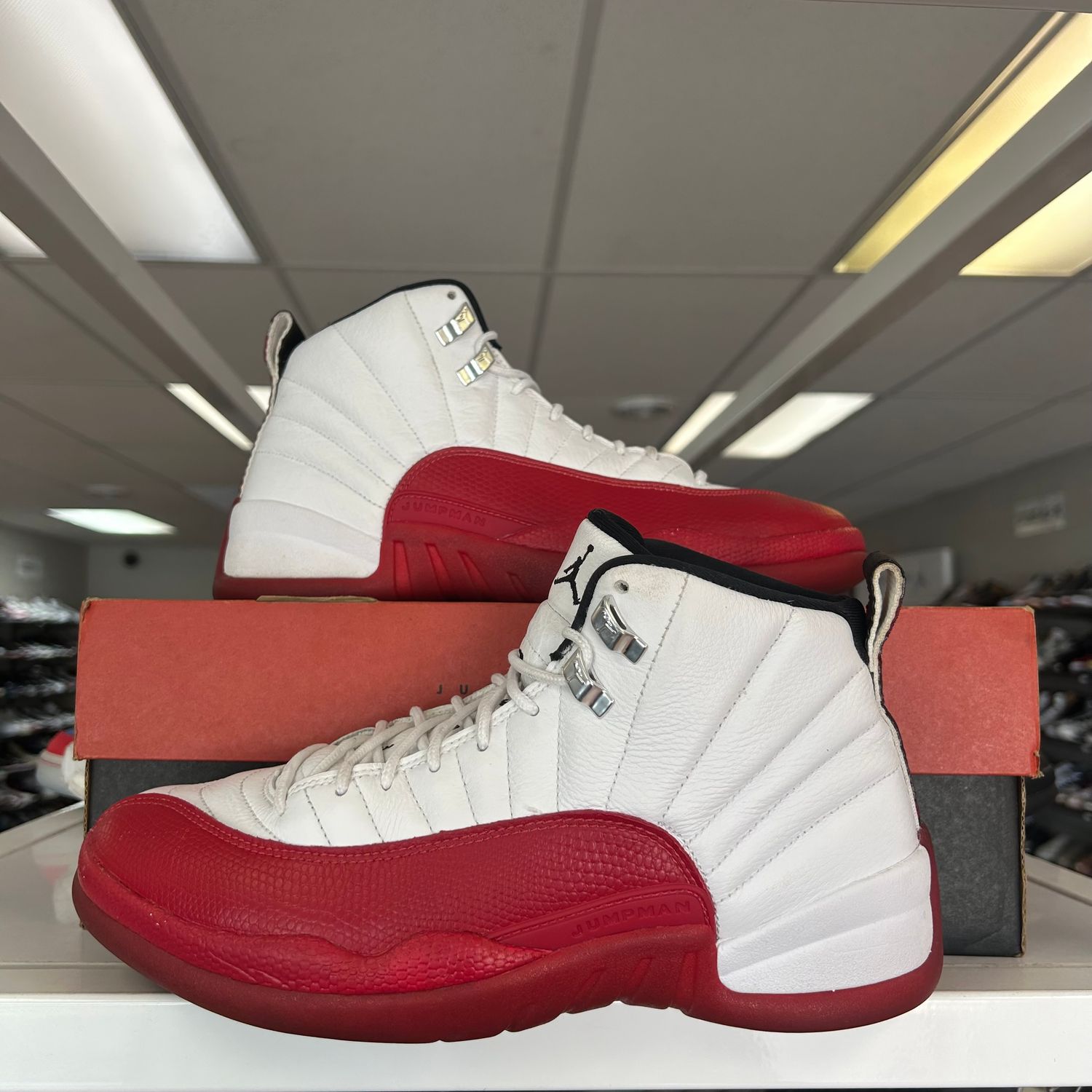 PO2 AIR JORDAN 12 CHERRY SIZE 9.5