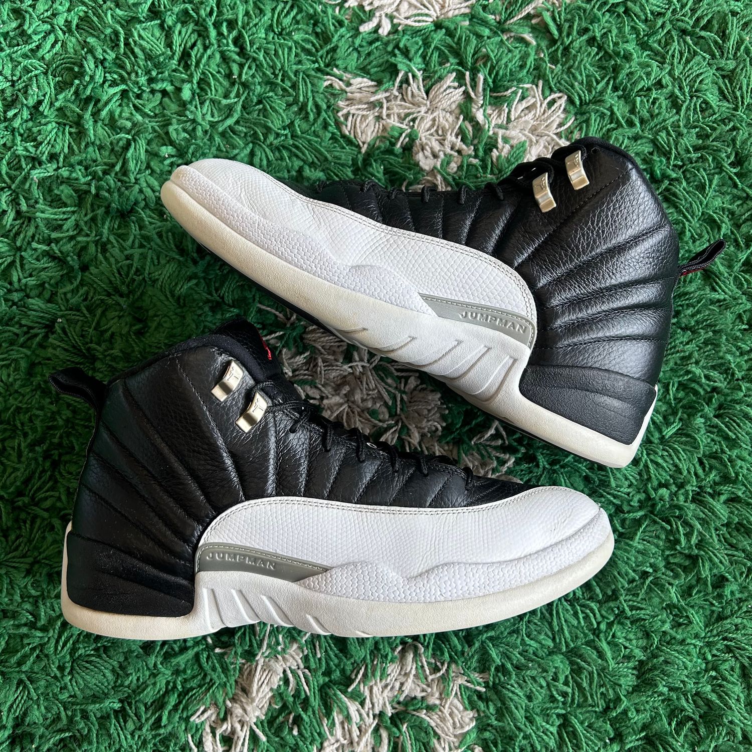 PO NB2 AIR JORDAN 12 PLAYOFF (2022) SIZE 12