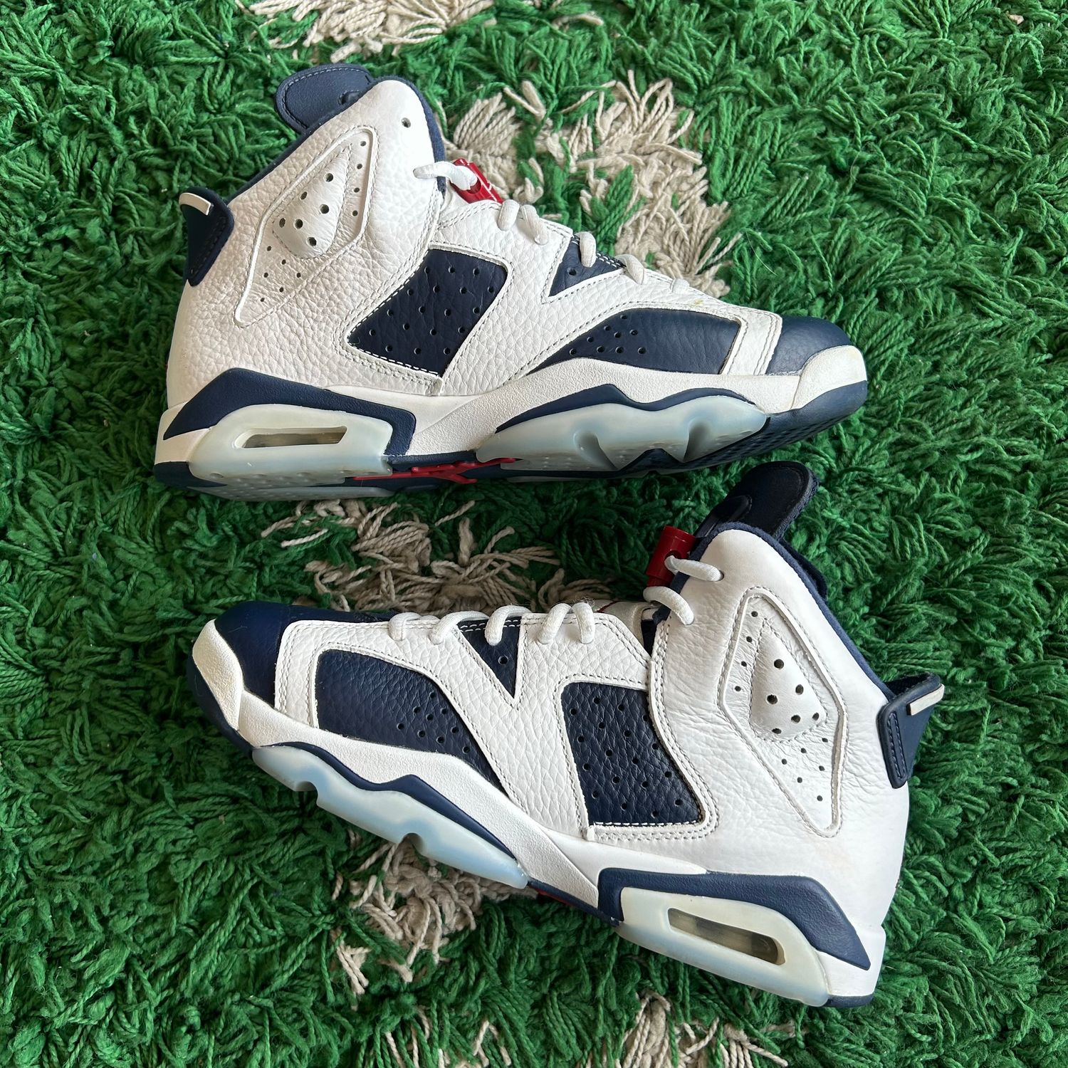 PO NB AIR JORDAN 6 OLYMPIC (2024) Sx SIZE 6.5Y