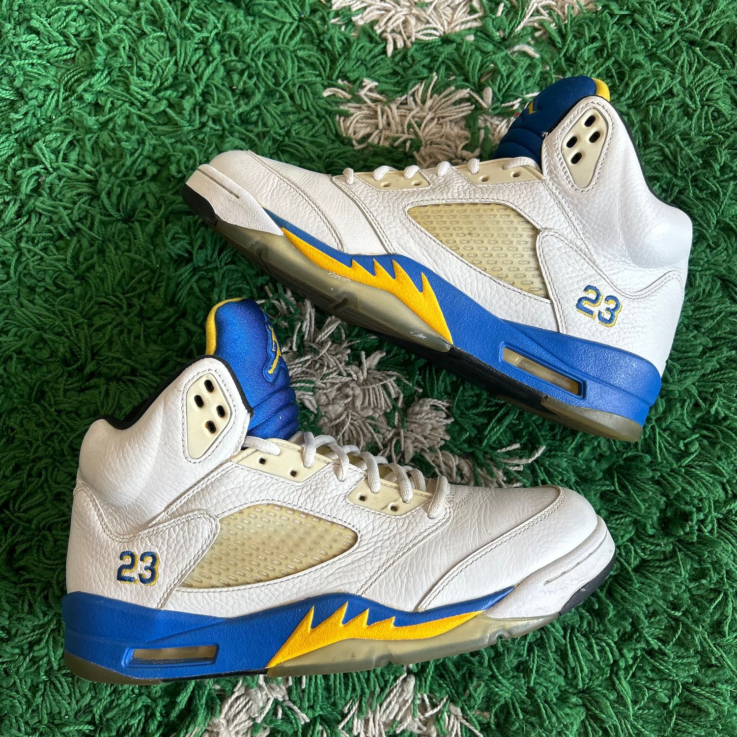 PO NB AIR JORDAN 5 LANEY Sx SIZE 10