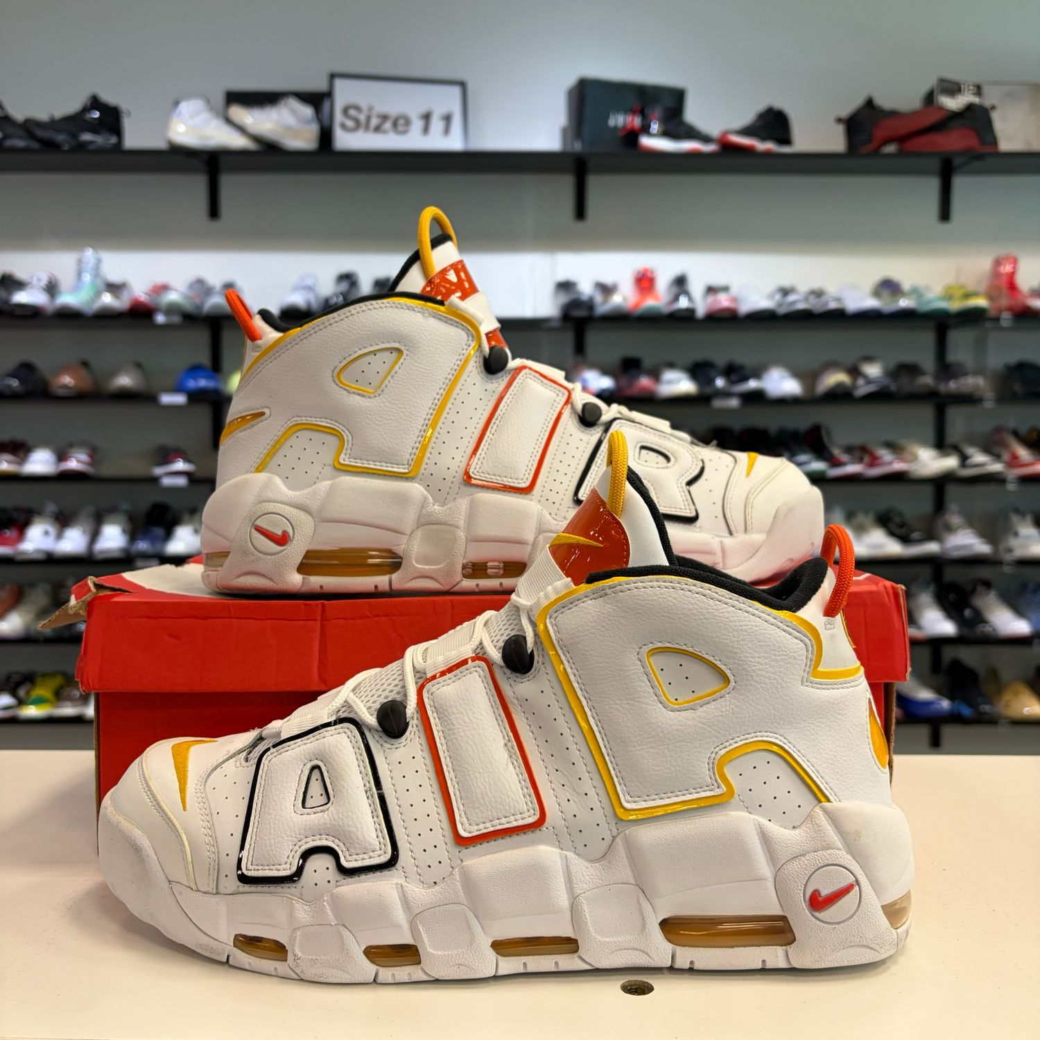 PO NIKE AIR MORE UPTEMPO RAYGUNS SIZE 14