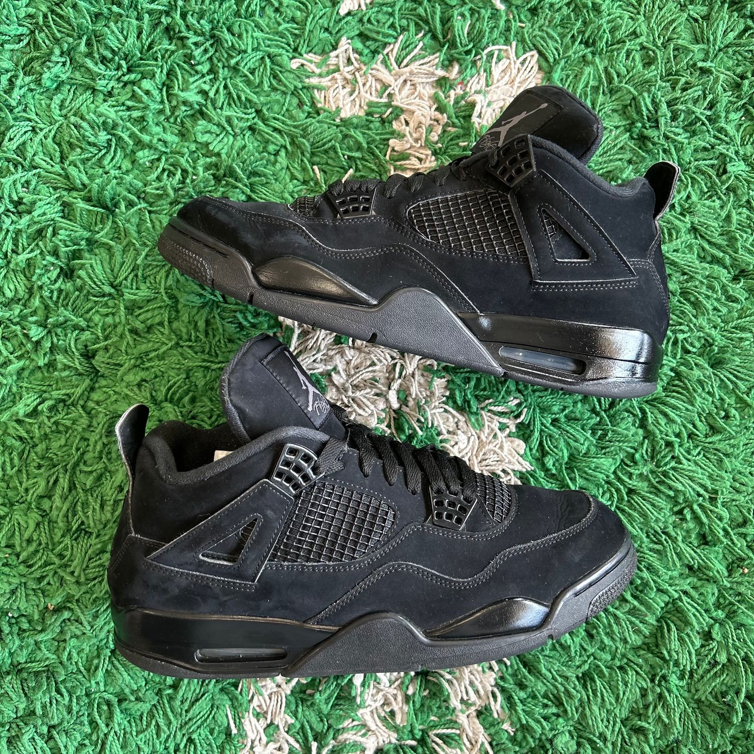PO NB AIR JORDAN 4 BLACK CAT (2020) Sx SIZE 11.5