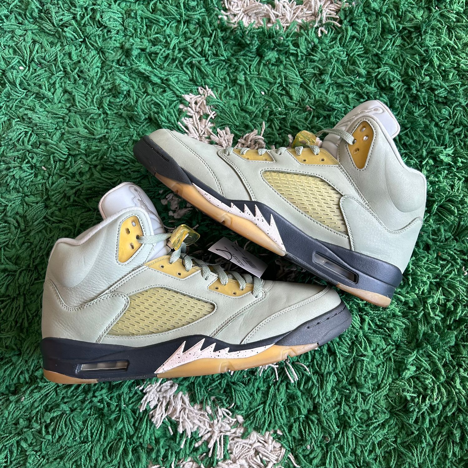 PO NB AIR JORDAN 5 JADE HORIZON (Sx) SIZE 13