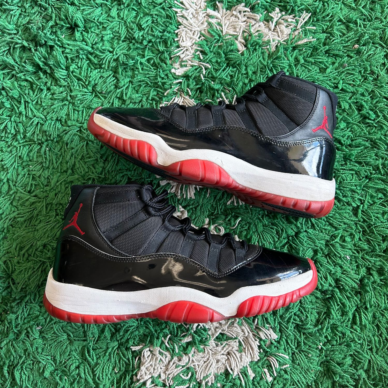 PO NB2 AIR JORDAN 11 BRED (Sx) SIZE 12