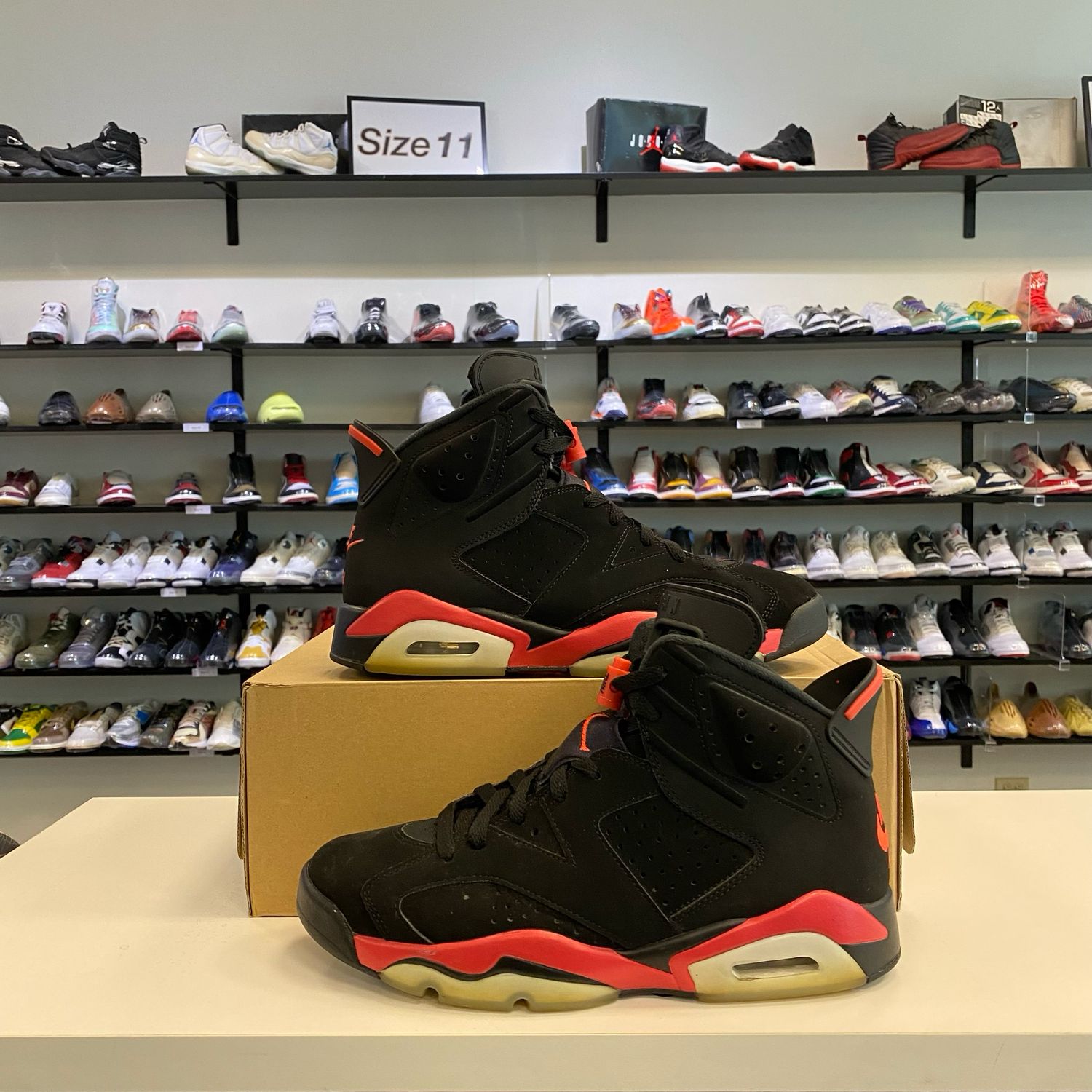 PO2 AIR JORDAN 6 RETRO INFRARED SALESMAN SIZE 9