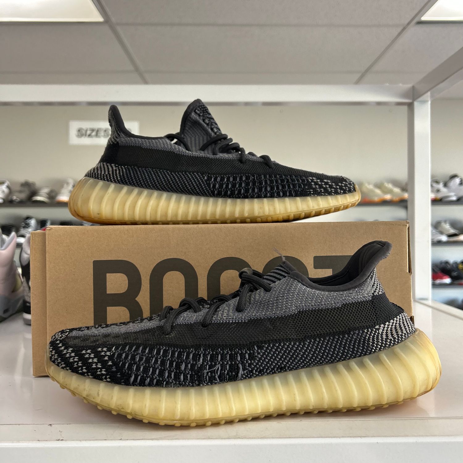 PO ADIDAS YEEZY 350 V2 CARBON (SX) SIZE 10.5