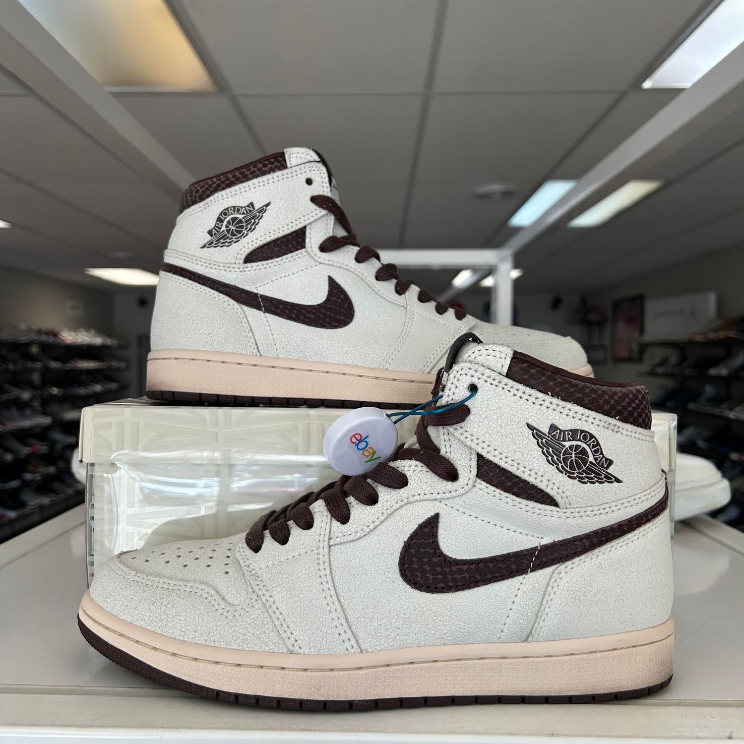 PO AIR JORDAN 1 RETRO HIGH OG A MA MANIERE (Sx) SIZE 8.5