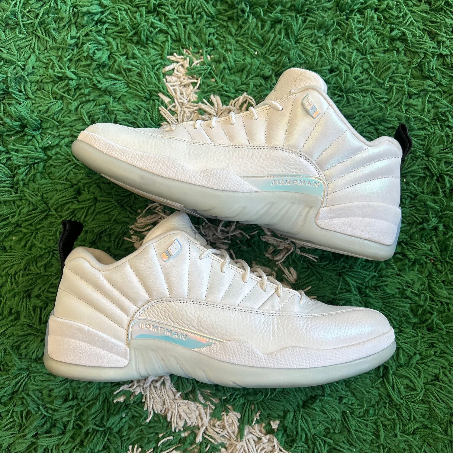 PO NB AIR JORDAN 12 RETRO LOW EASTER (Sx) SIZE 13
