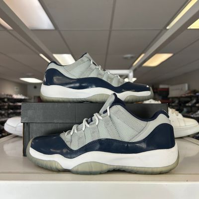 PO AIR JORDAN 11 RETRO LOW GEORGETOWN (GS) (Sx) SIZE 6Y