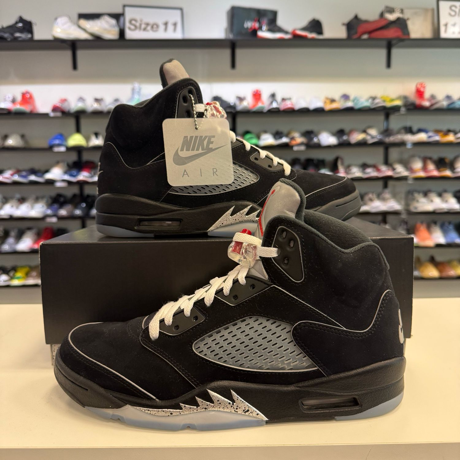 PO2 AIR JORDAN 5 BLACK METALLIC REIMAGINED SIZE 9.5