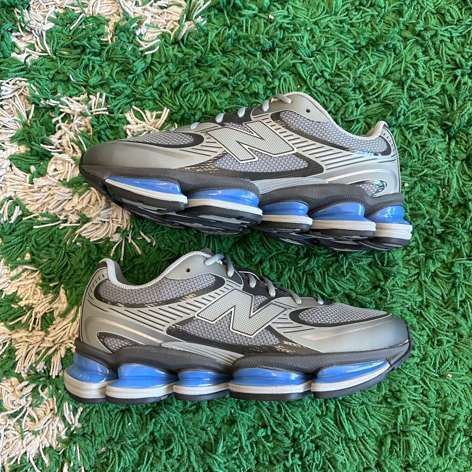 PO NEW BALANCE ABZORB 2000 FADED BLACK BLUE SIZE 10.5