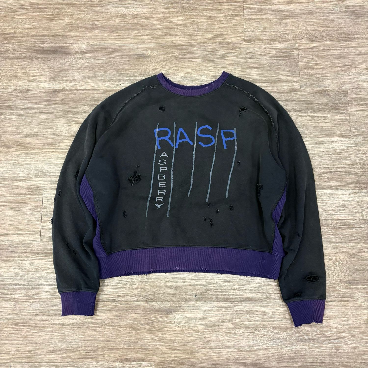 PO GV GALLERY RASPBERRY HILLS SULFUR CREWNECK SIZE S