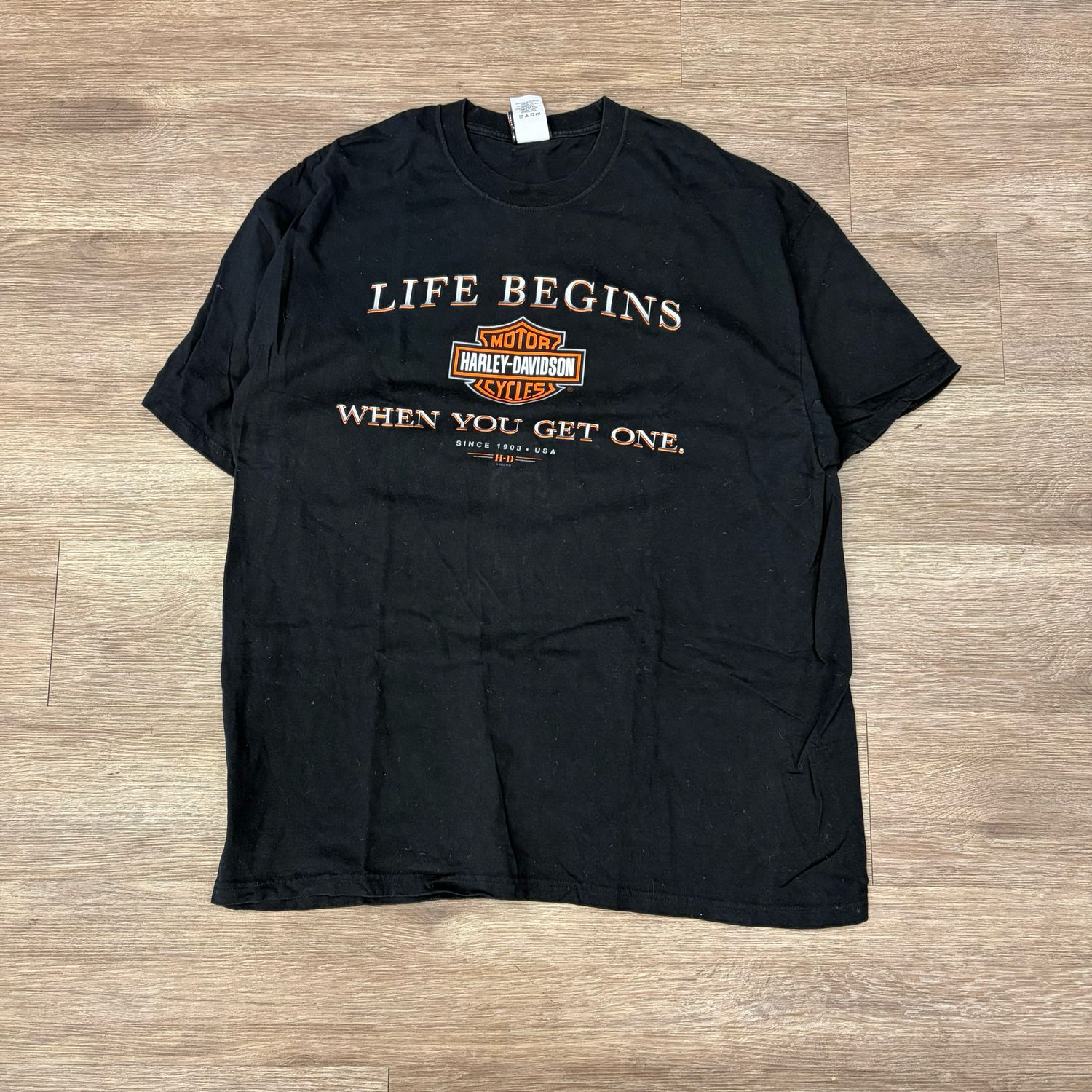 VINTAGE 2005 HARLEY DAVIDSON LIFE BEGINS WHEN YOU GET ONE  BLACK TEE SIZE 2XL