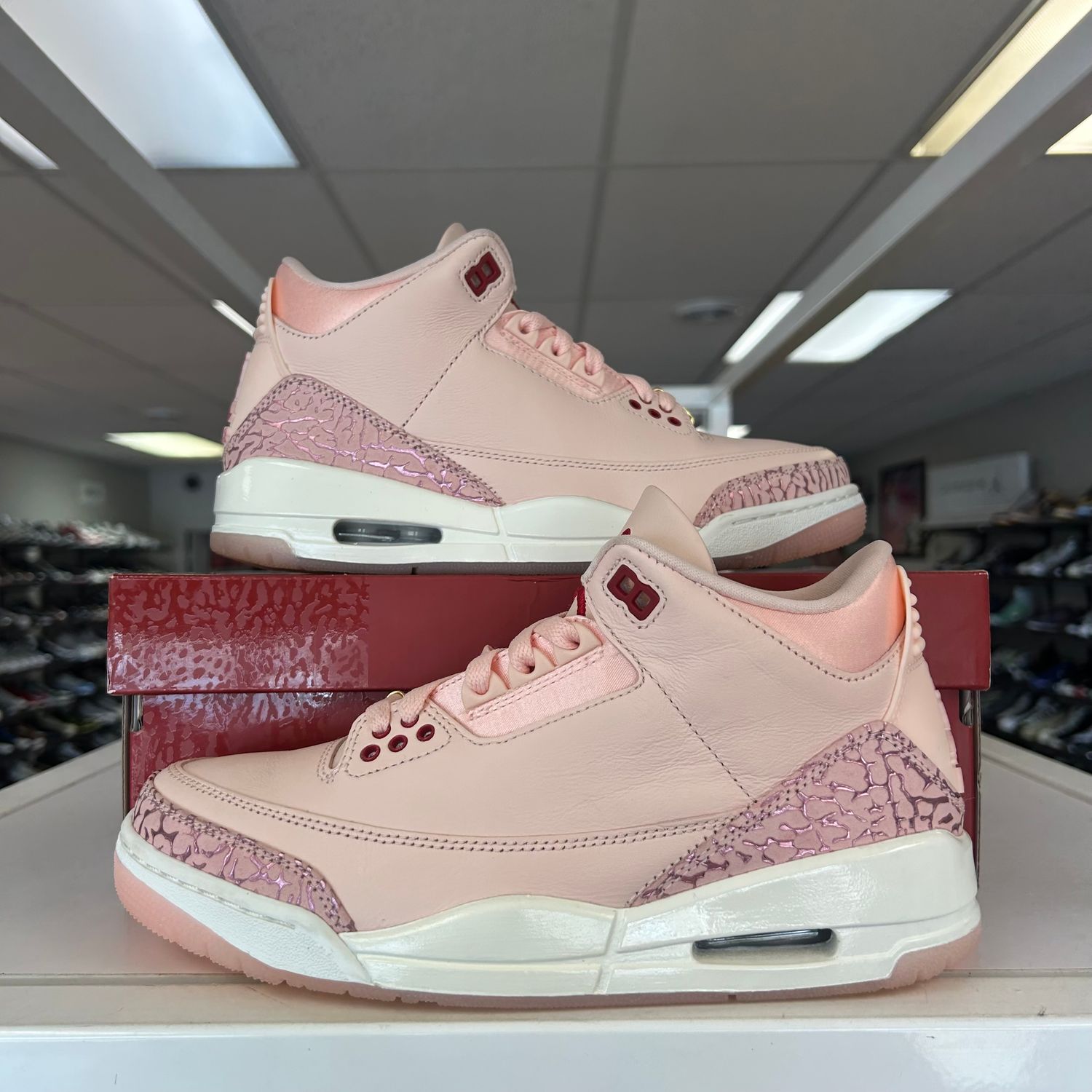 PO AIR JORDAN 3 RETRO VALENTINES DAY TREAT YOURSELF (2025) (WOMENS) SX SIZE 8W