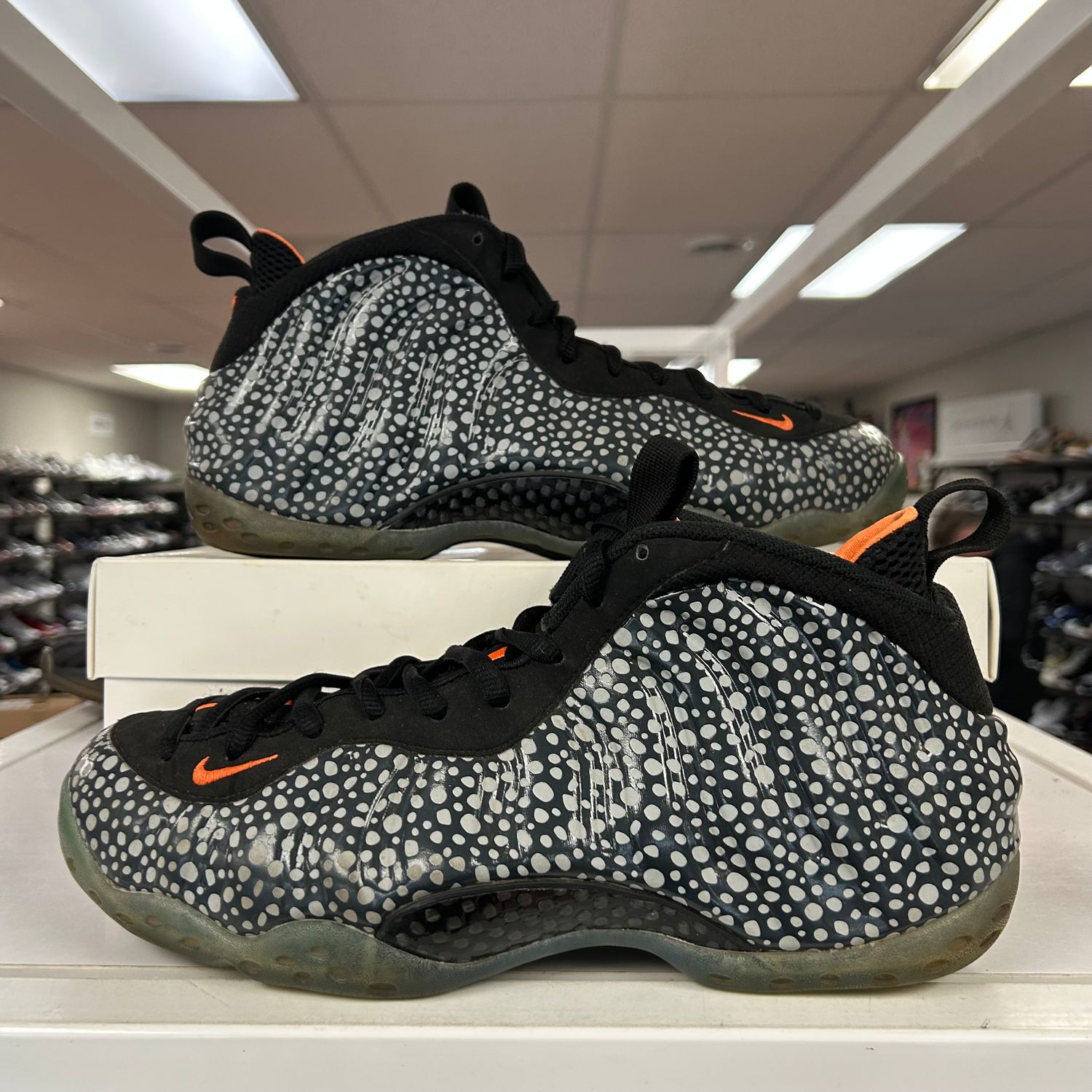 PO NIKE AIR FOAMPOSITE ONE SAFARI SX  SIZE 10.5