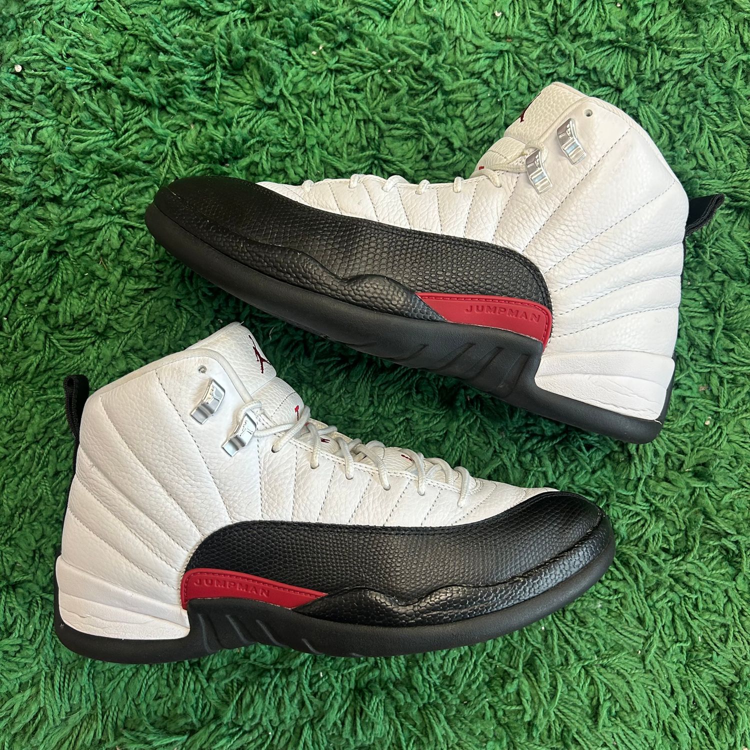PO NB AIR JORDAN 12 TAXI FLIP SX SIZE 10