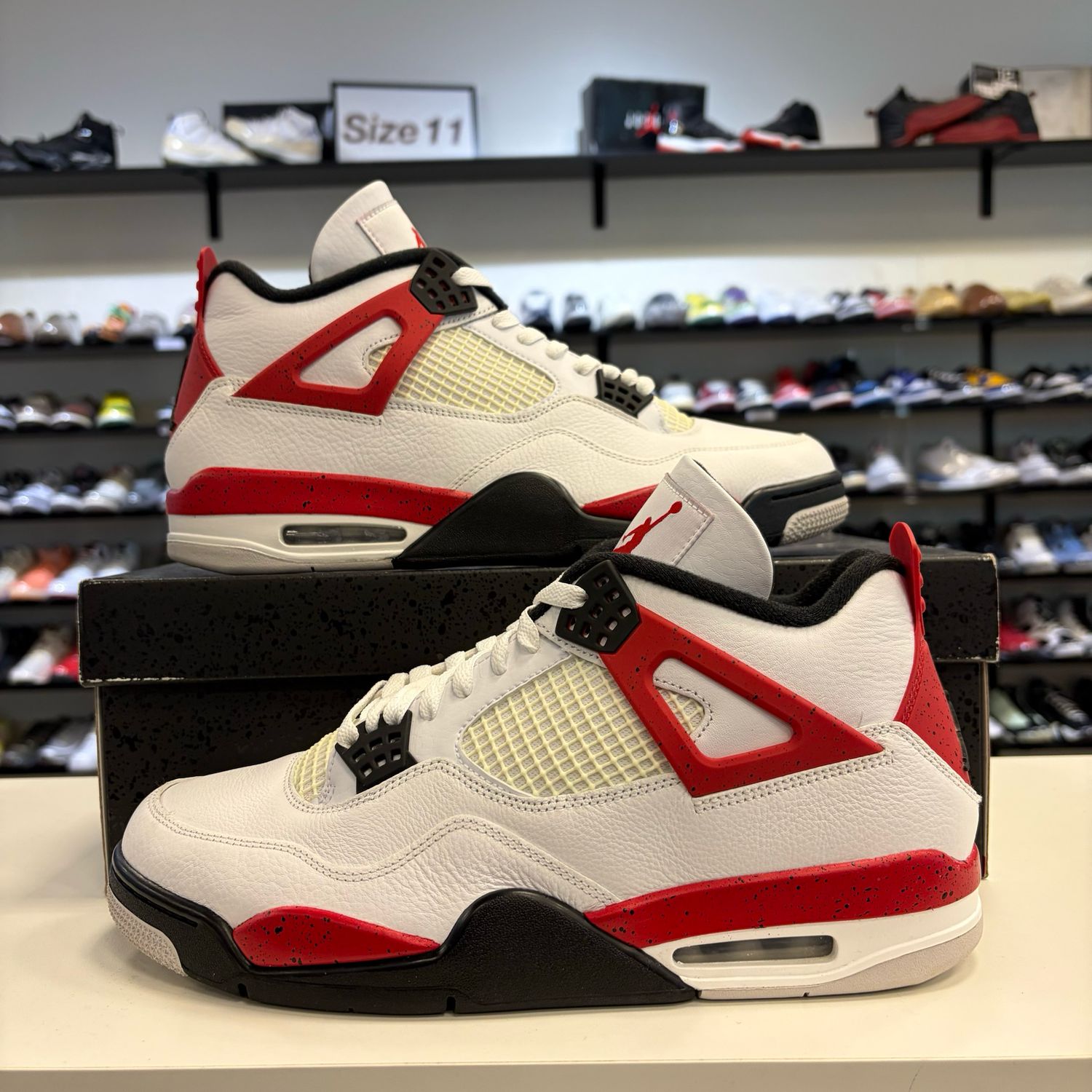 PO5 AIR JORDAN 4 RED CEMENT SIZE 12